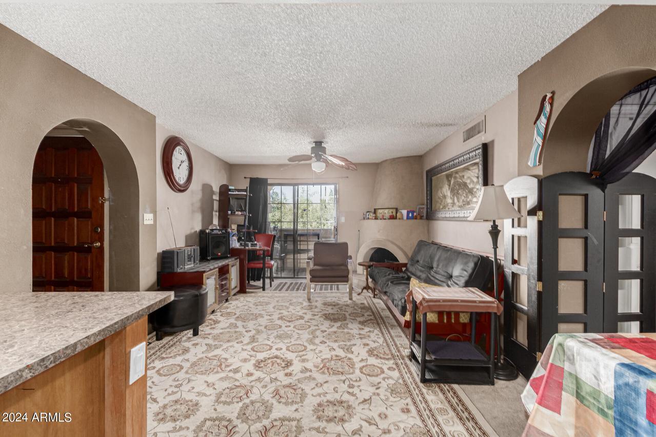 10410 N Cave Creek Rd. #2027, Phoenix, AZ 85020