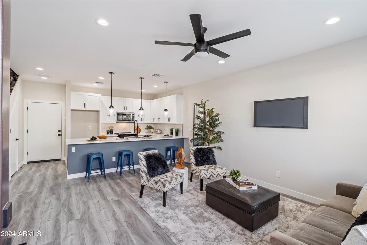 1642 E Monte Vista Rd. #4, Phoenix, AZ 85006