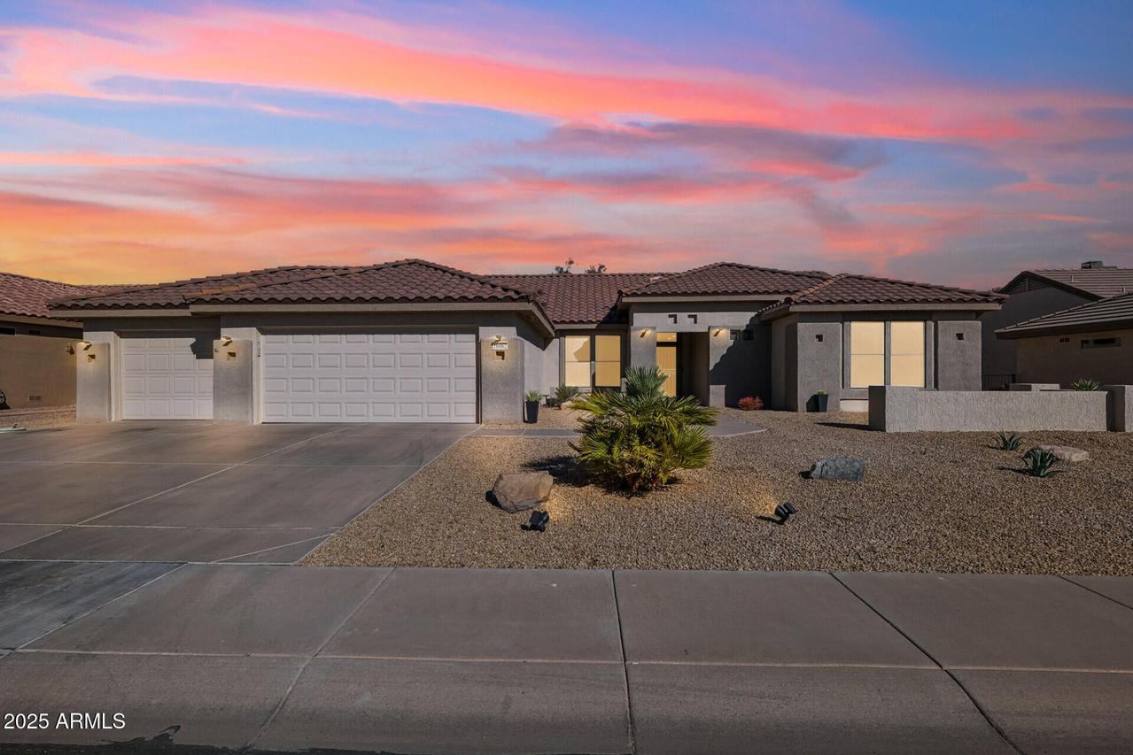 16062 W Quail Creek Ln., Surprise, AZ 85374