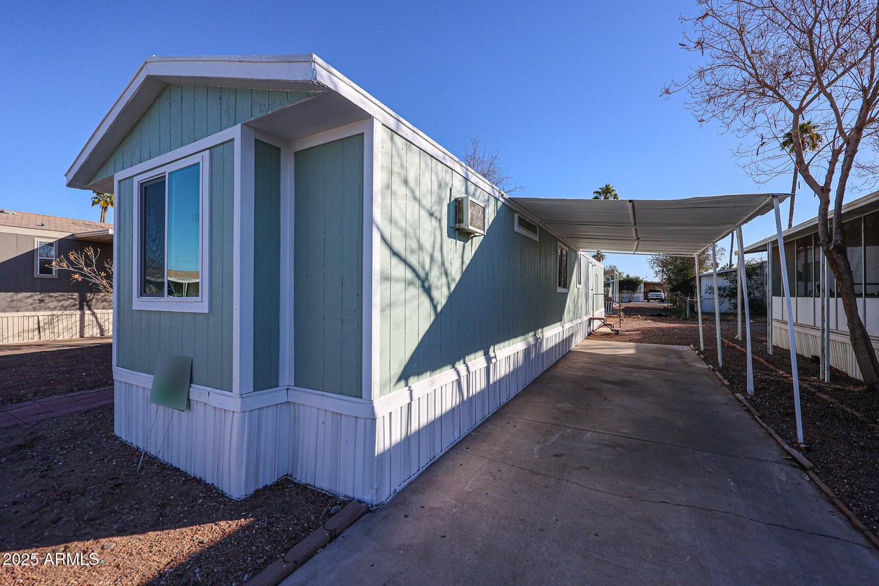 15601 N 19th Ave. #18, Phoenix, AZ 85023