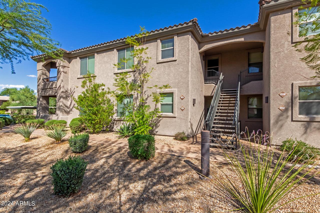 14815 N Fountain Hills Blvd. #201, Fountain Hills, AZ 85268