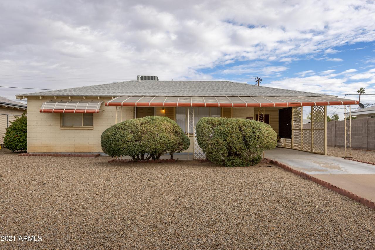13001 N 111th Dr., Youngtown, AZ 85363