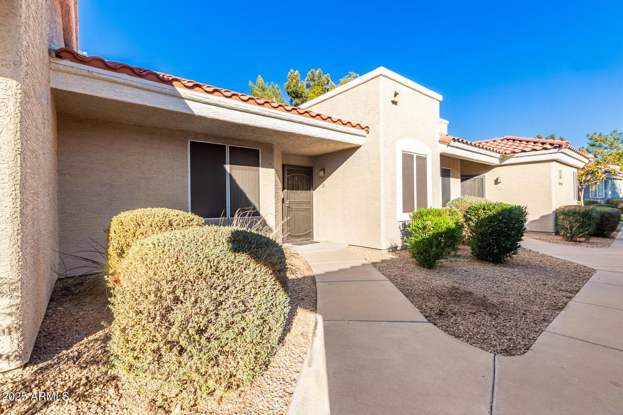 2929 W Yorkshire Dr. #1060, Phoenix, AZ 85027