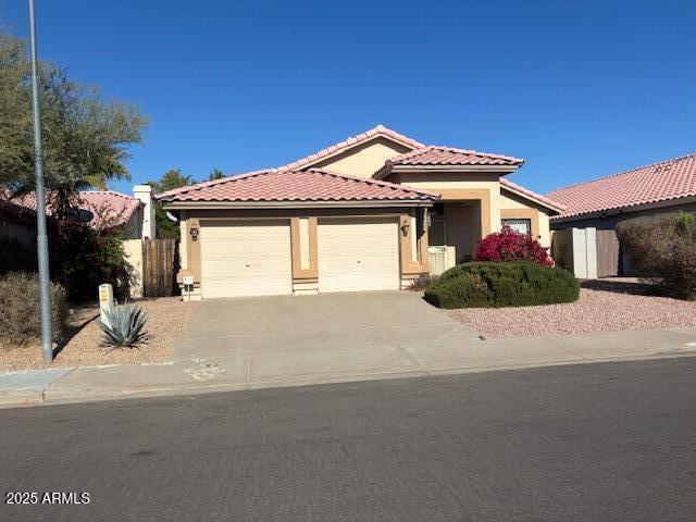 4556 E Meadow Dr., Phoenix, AZ 85032