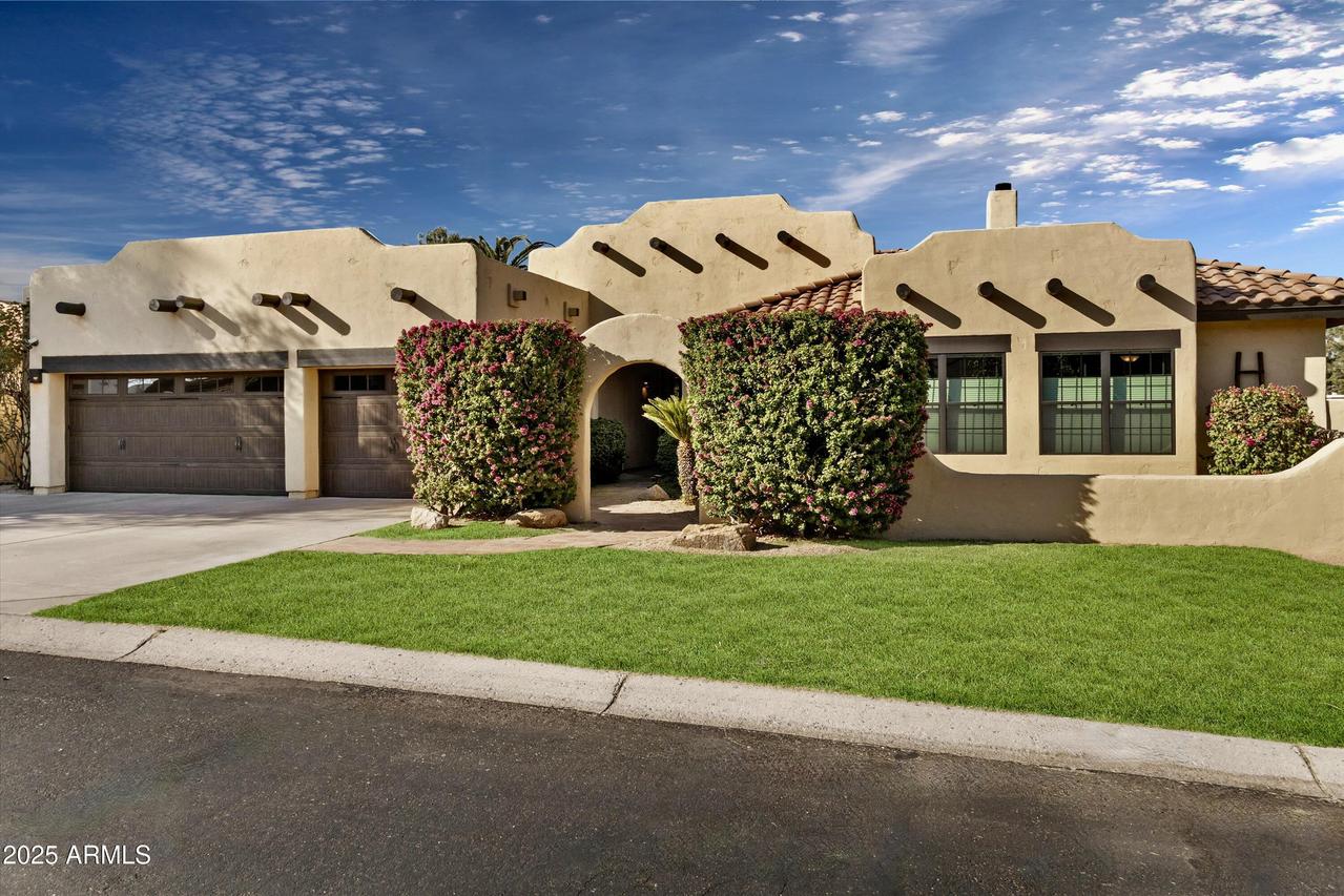 3418 E Las Rocas Dr., Phoenix, AZ 85028