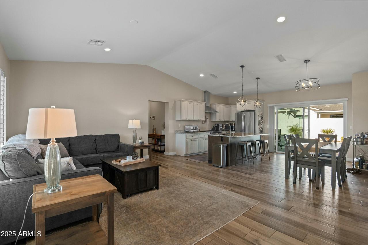 3102 E Roma Ave., Phoenix, AZ 85016