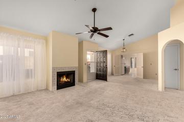 18438 N 19th St., Phoenix, AZ 85022