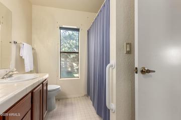 18438 N 19th St., Phoenix, AZ 85022