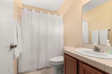 18438 N 19th St., Phoenix, AZ 85022