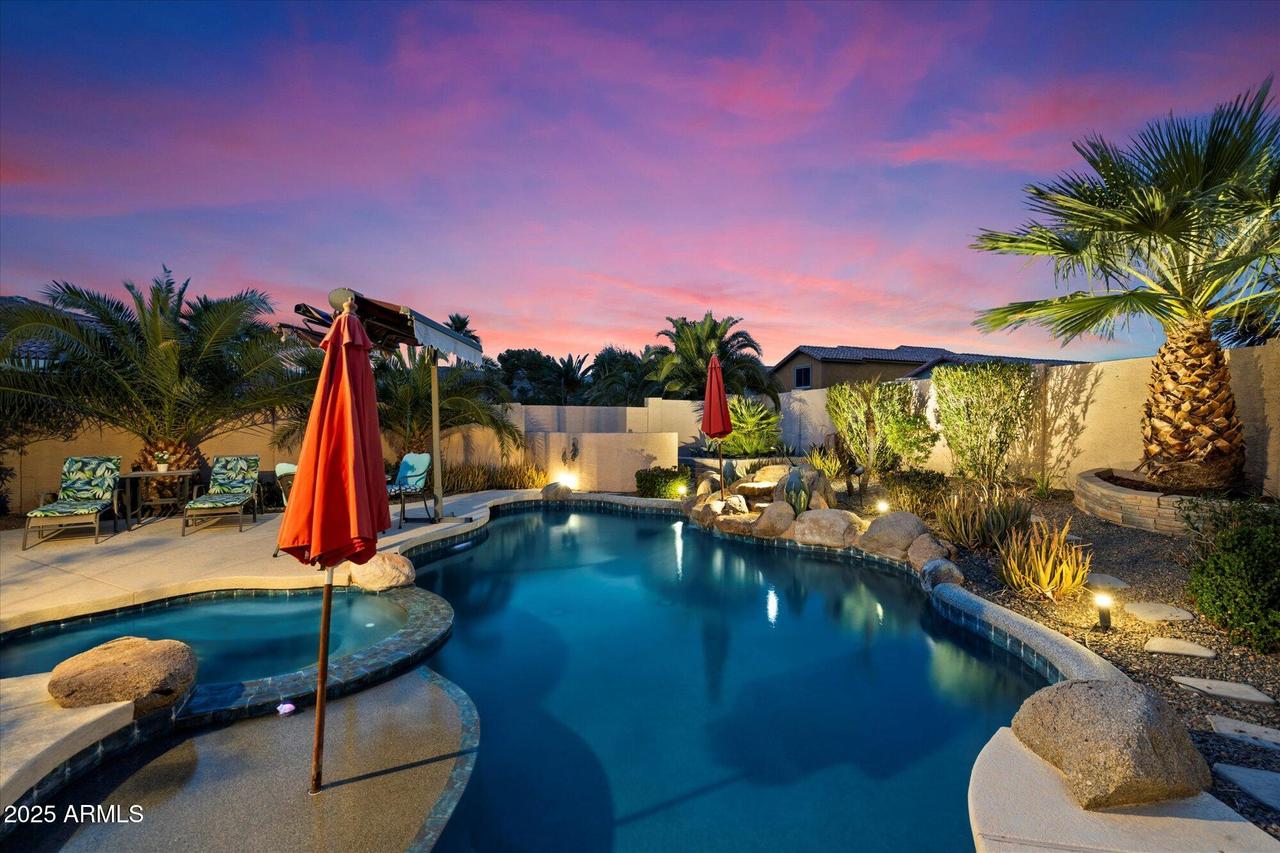 3720 E South Fork Dr., Phoenix, AZ 85044