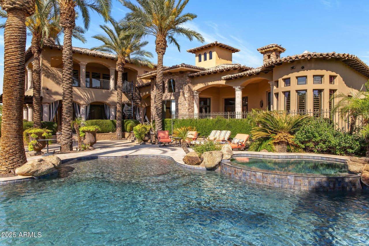 6876 S Star Dr., Gilbert, AZ 85298