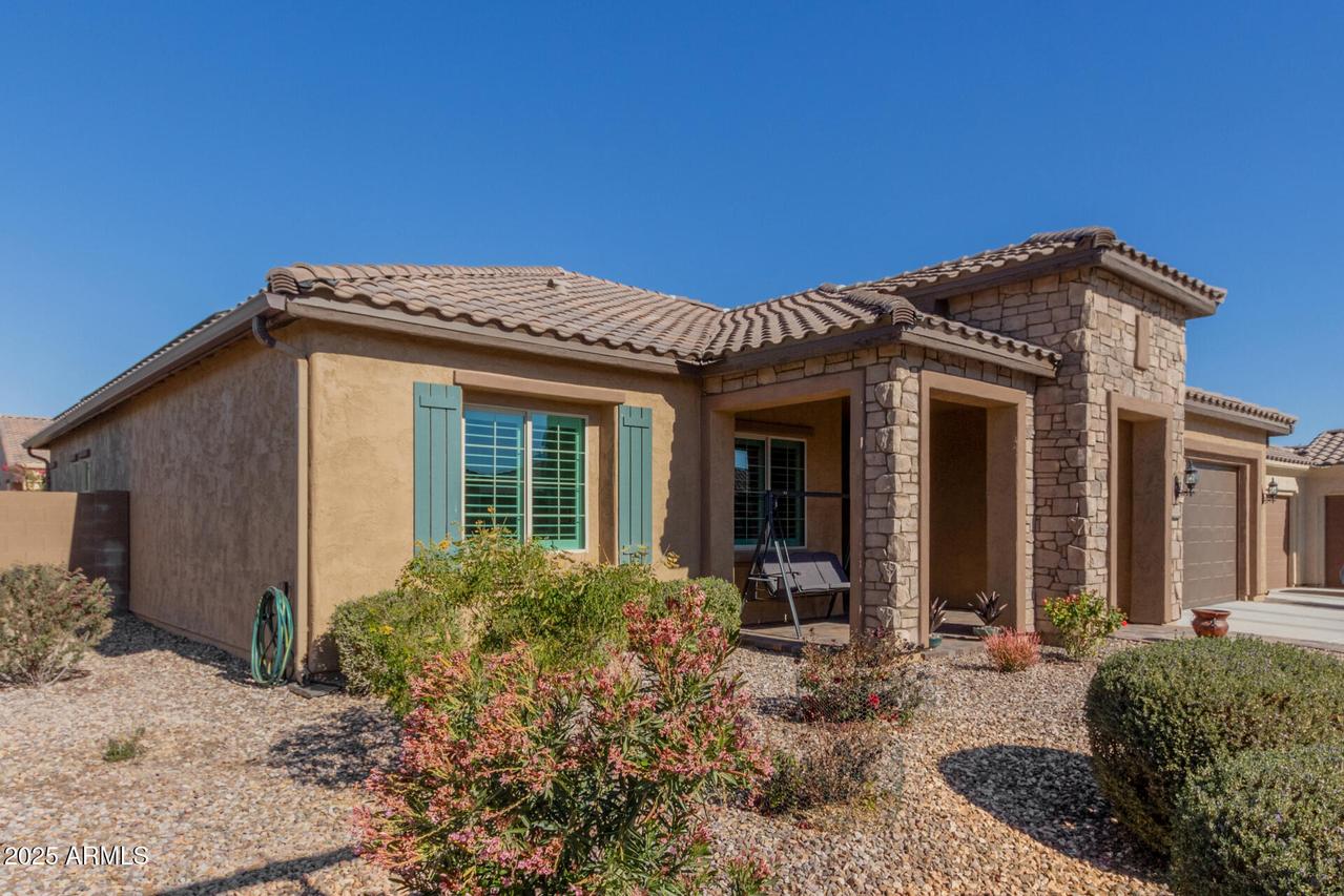 8202 W Merriweather Way, Florence, AZ 85132