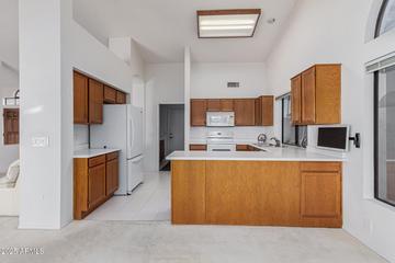 19662 N 93rd Dr., Peoria, AZ 85382