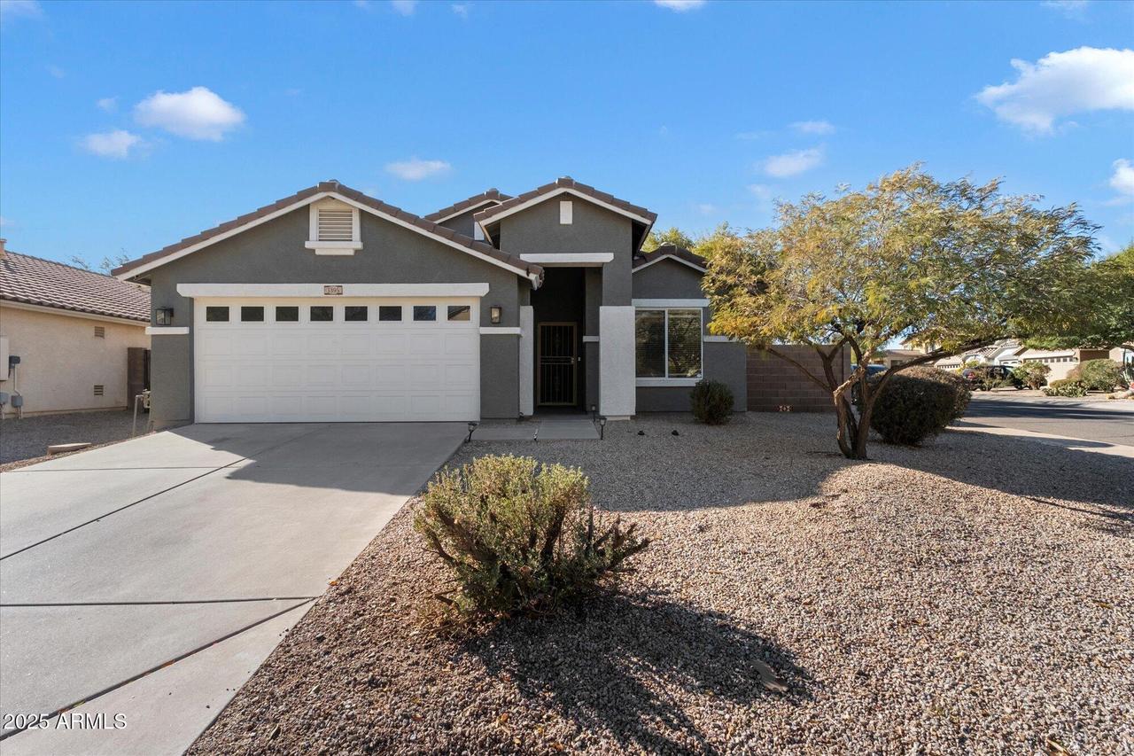3395 W Yellow Peak Dr., San Tan Valley, AZ 85144