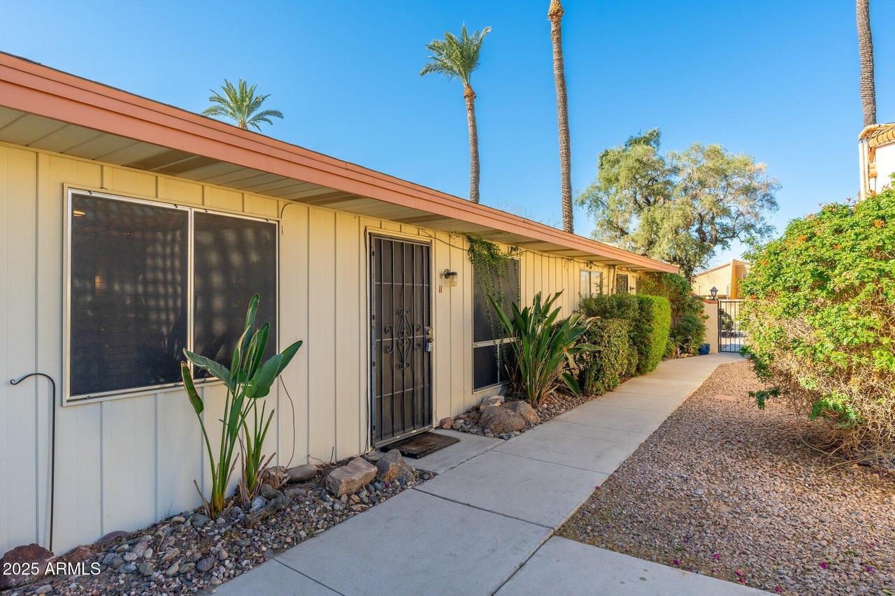 8241 N Central Ave. #11, Phoenix, AZ 85020