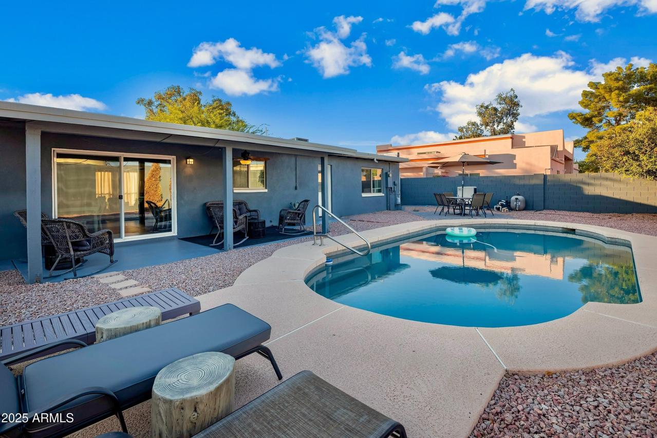 13801 N 57th St., Scottsdale, AZ 85254