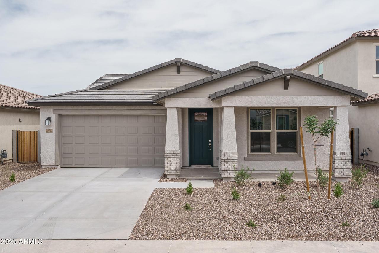 12722 W Luxton Ln., Avondale, AZ 85323