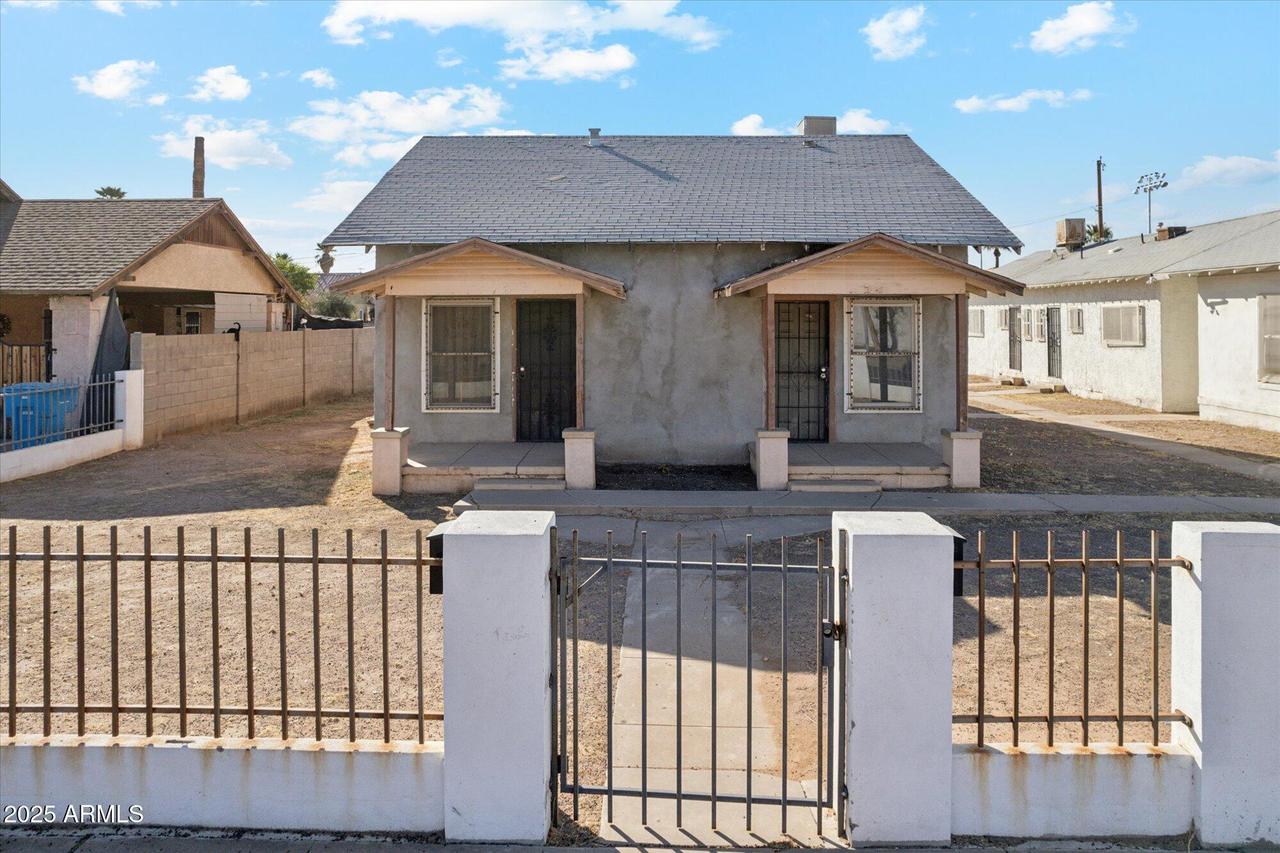 907 E Fillmore St., Phoenix, AZ 85006