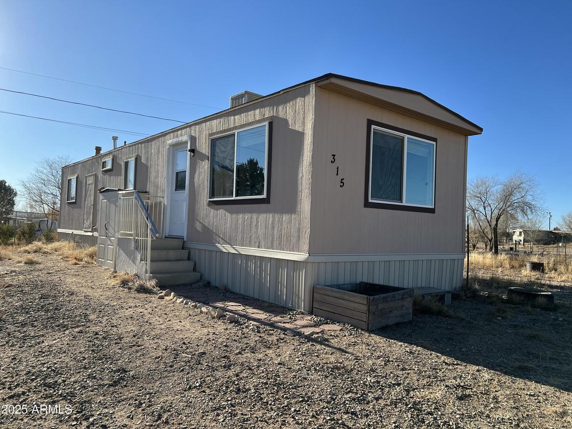 315 E Birchwood Dr., Paulden, AZ 86334
