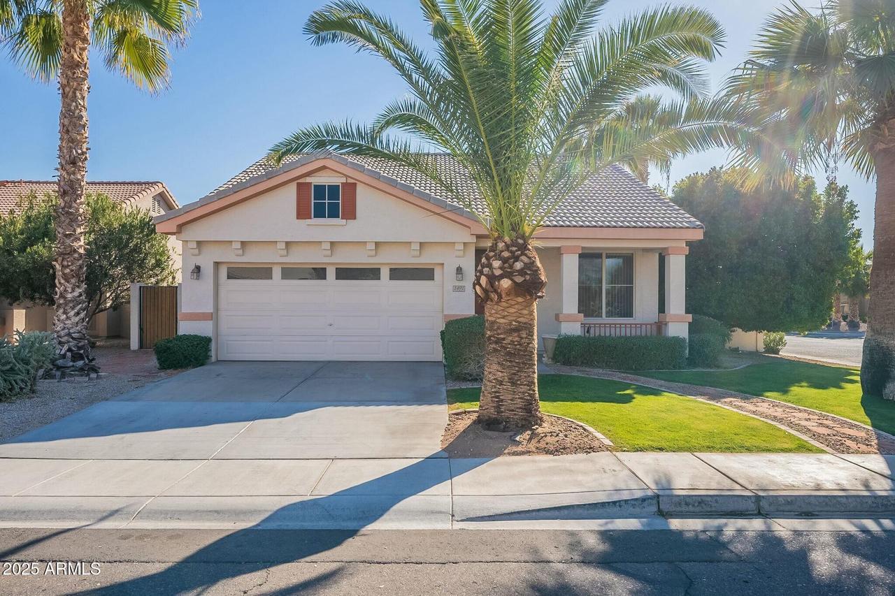 1491 W Armstrong Way, Chandler, AZ 85286