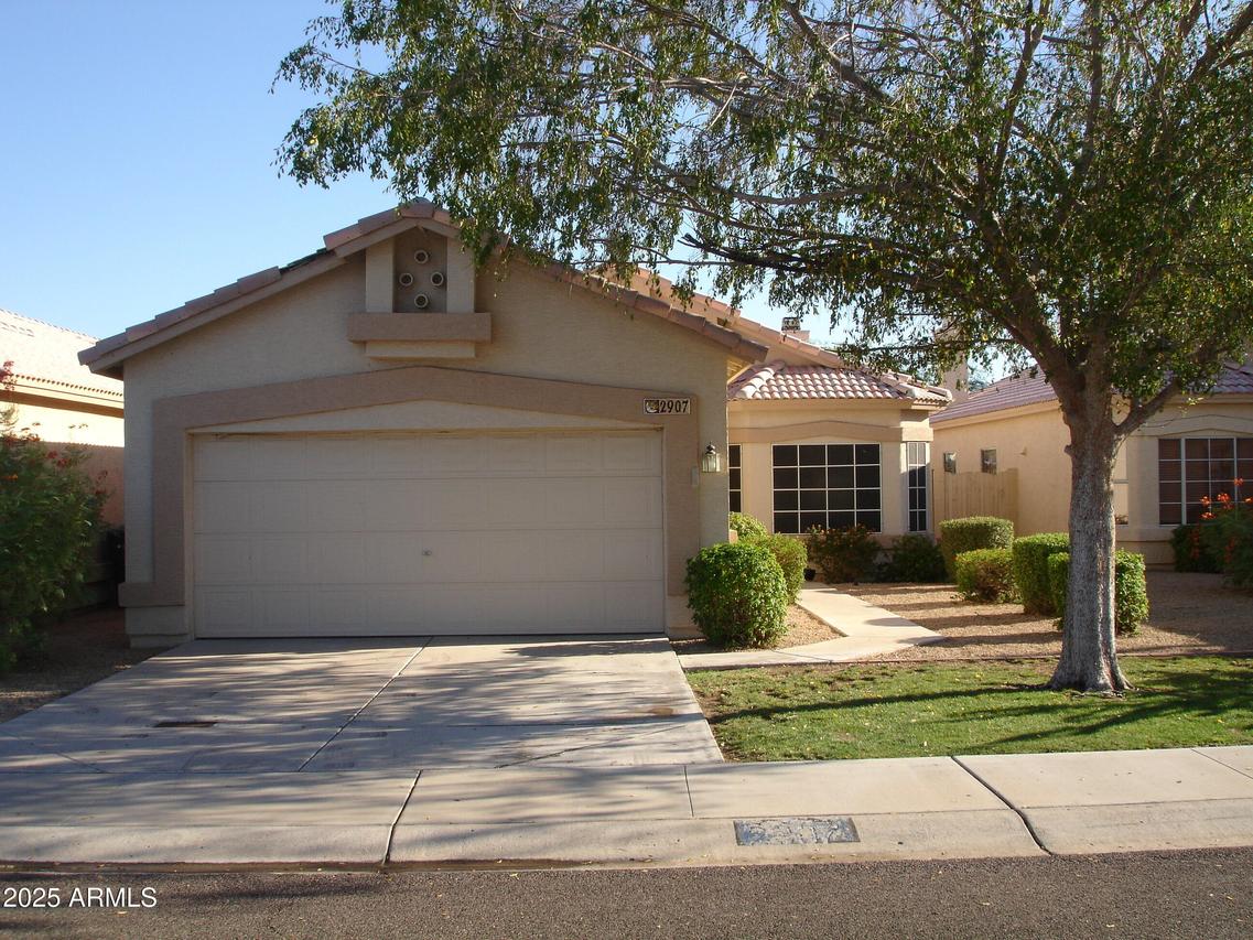2907 E Nisbet Ct., Phoenix, AZ 85032