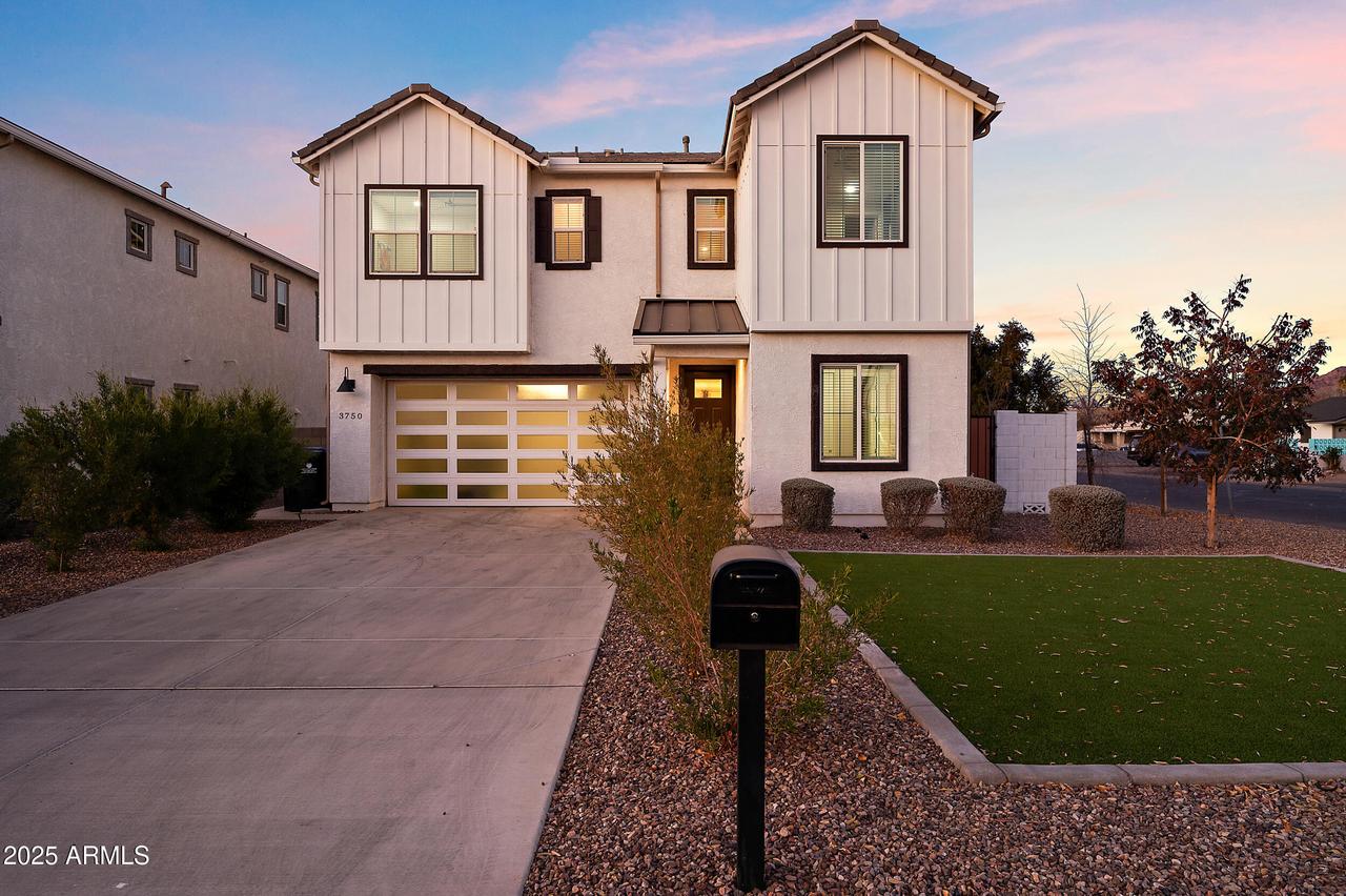 3750 E Earll Dr., Phoenix, AZ 85018