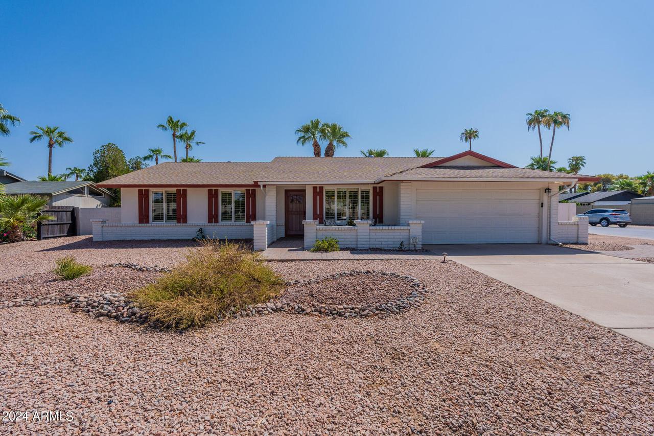 4027 E Cholla St., Phoenix, AZ 85028