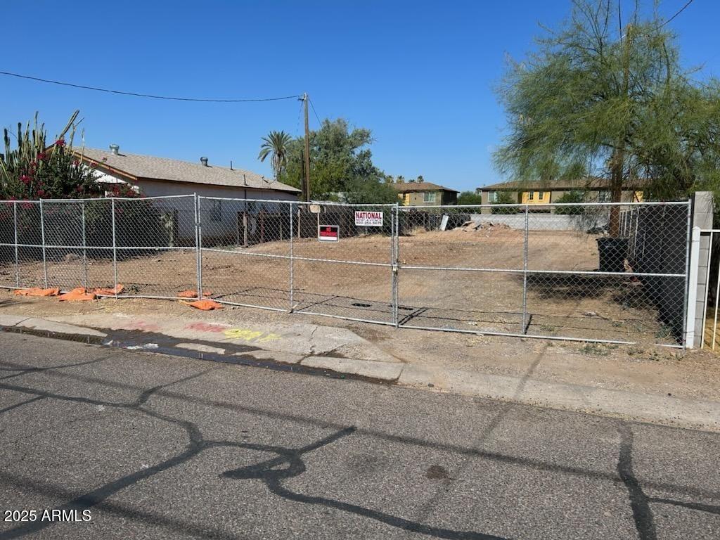 4440 N 13th Pl. #22, Phoenix, AZ 85014