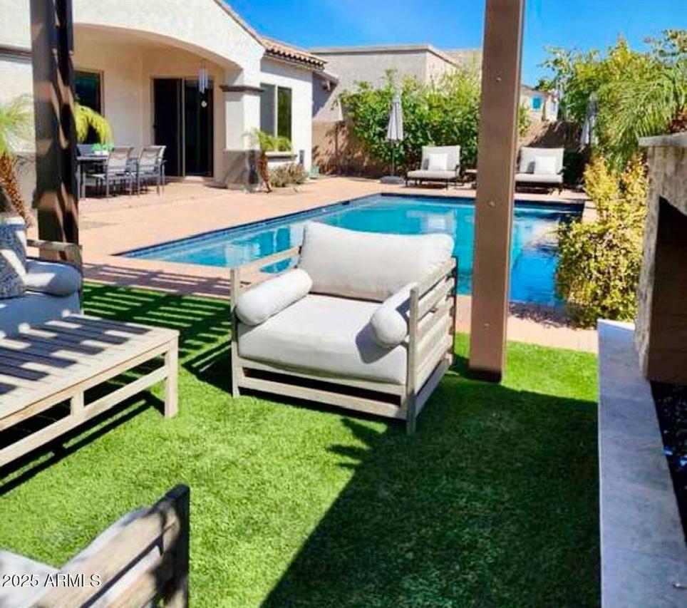 965 E Boston St., Gilbert, AZ 85295