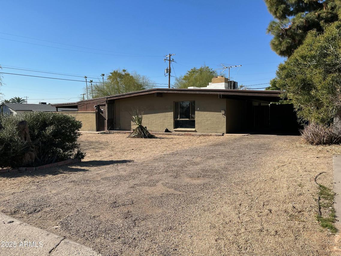 5702 N 10th Pl., Phoenix, AZ 85014