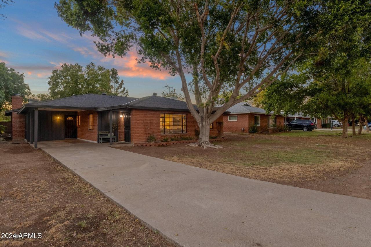 7020 N 15th St., Phoenix, AZ 85020