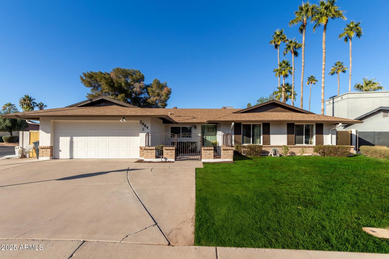 2664 W Ocaso Cir., Mesa, AZ 85202