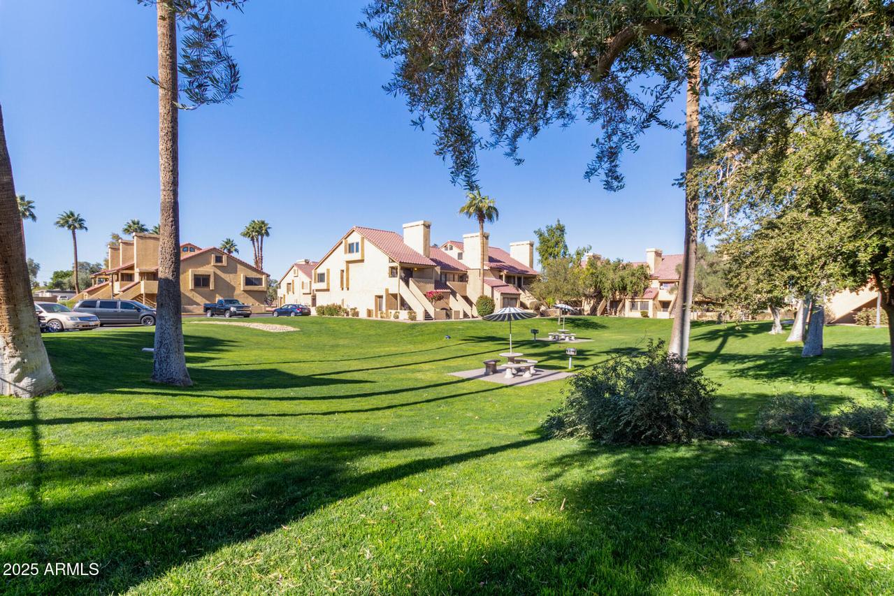 4901 S Calle Los Cerros Dr. #241, Tempe, AZ 85282
