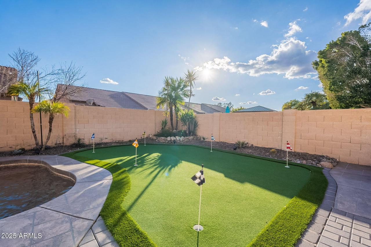 2319 E Williams Dr., Phoenix, AZ 85024
