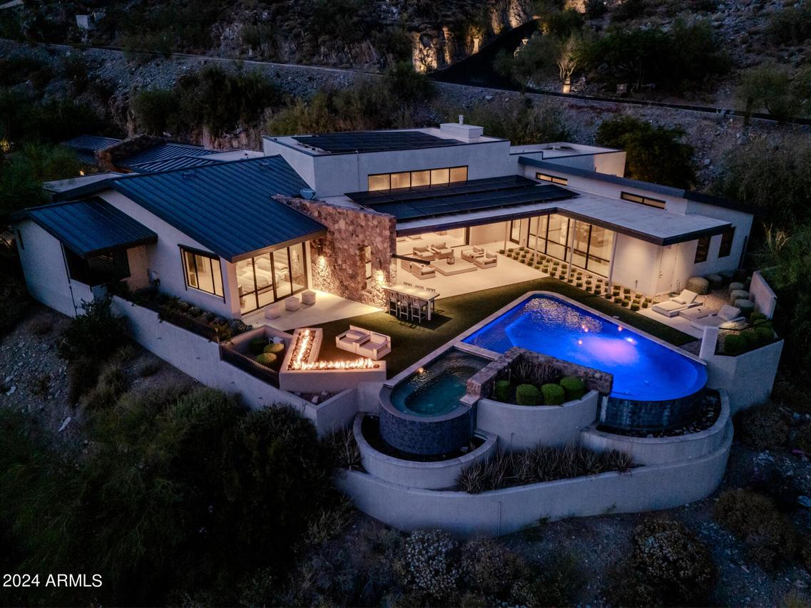 7537 N Lakeside Ln., Paradise Valley, AZ 85253