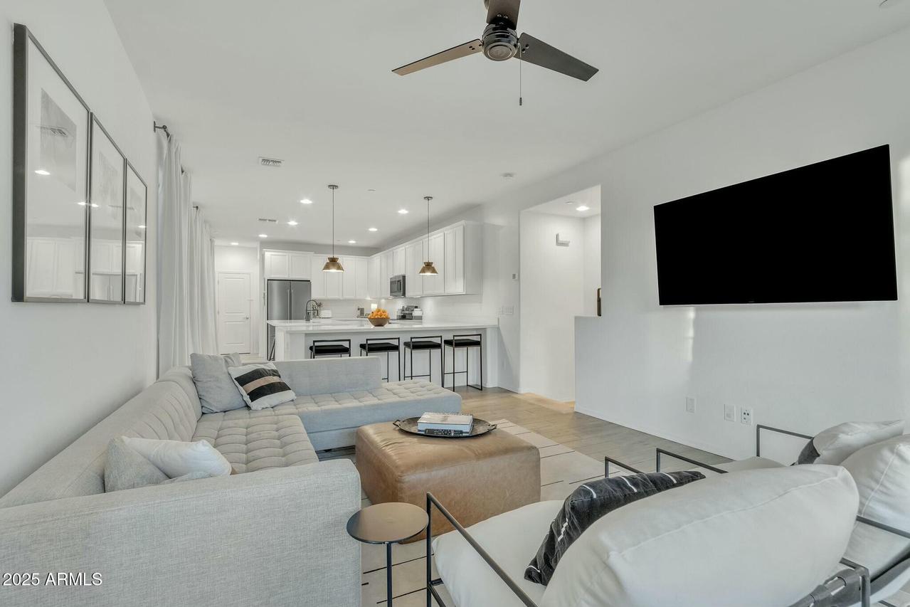 1671 E Dogwood Ln., Gilbert, AZ 85295