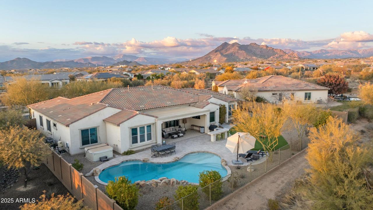 6015 E Calle De Las Estrellas, Cave Creek, AZ 85331