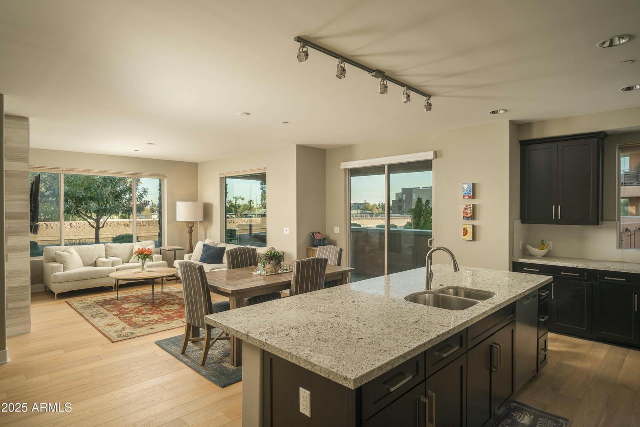 4805 N Woodmere Fairway Ln. #1012, Scottsdale, AZ 85251