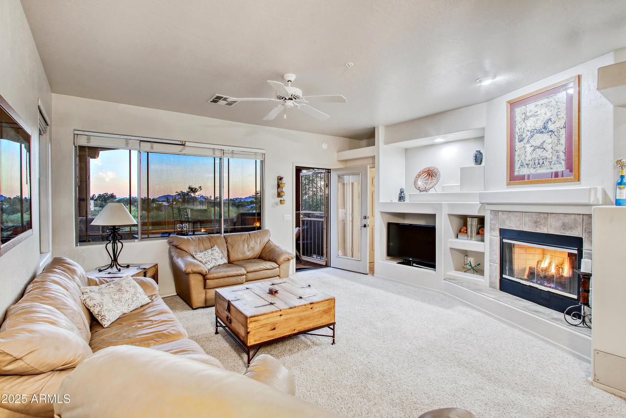 11500 E Cochise Dr. #2019, Scottsdale, AZ 85259