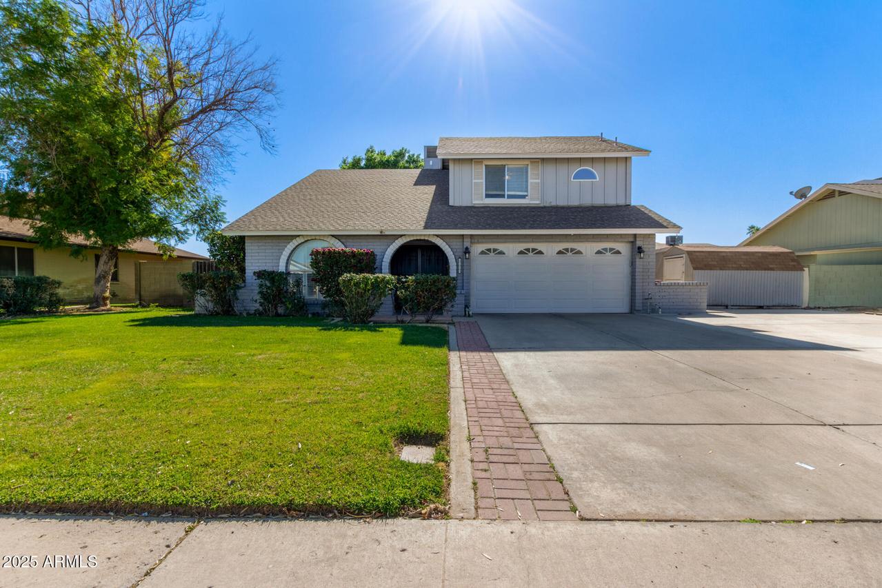 6113 W Desert Hills Dr., Glendale, AZ 85304