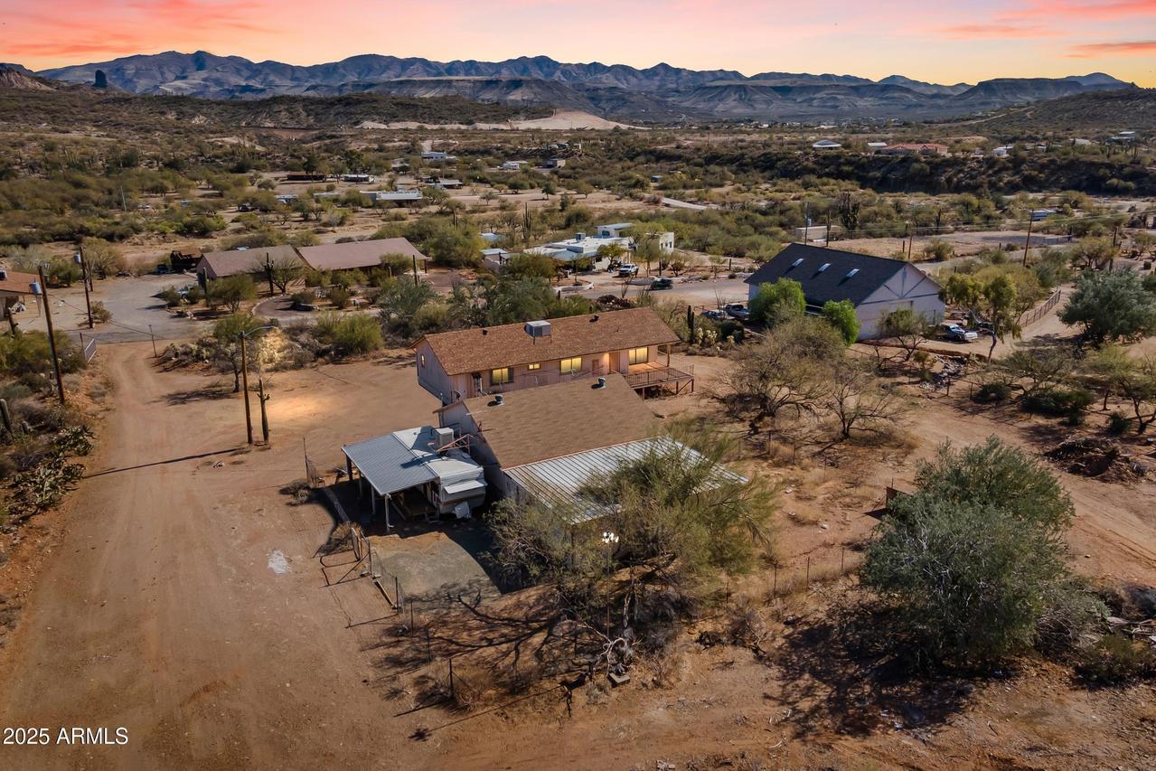 32544 S Lisa Dr., Black Canyon City, AZ 85324