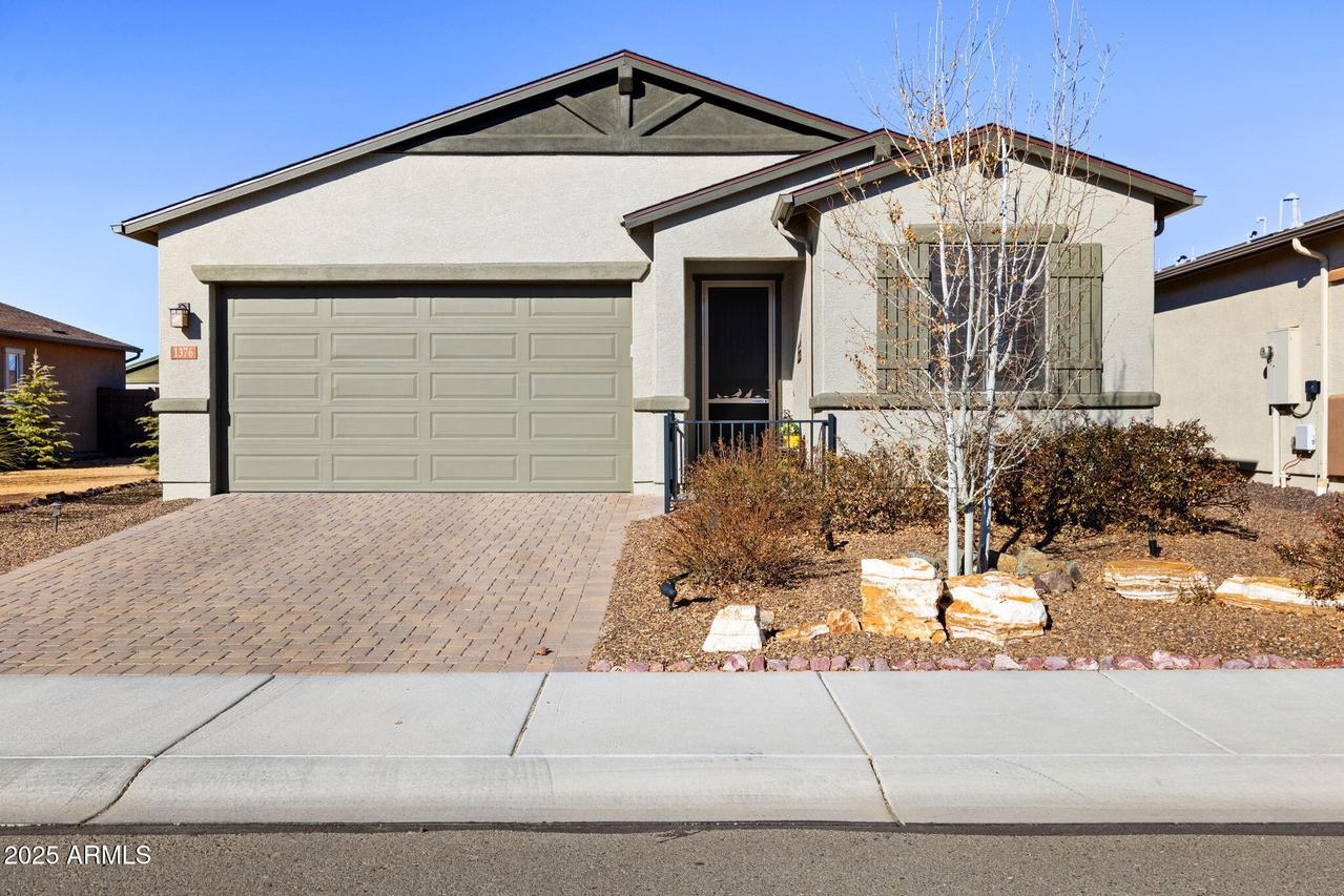 1376 Warbler Way, Prescott, AZ 86305