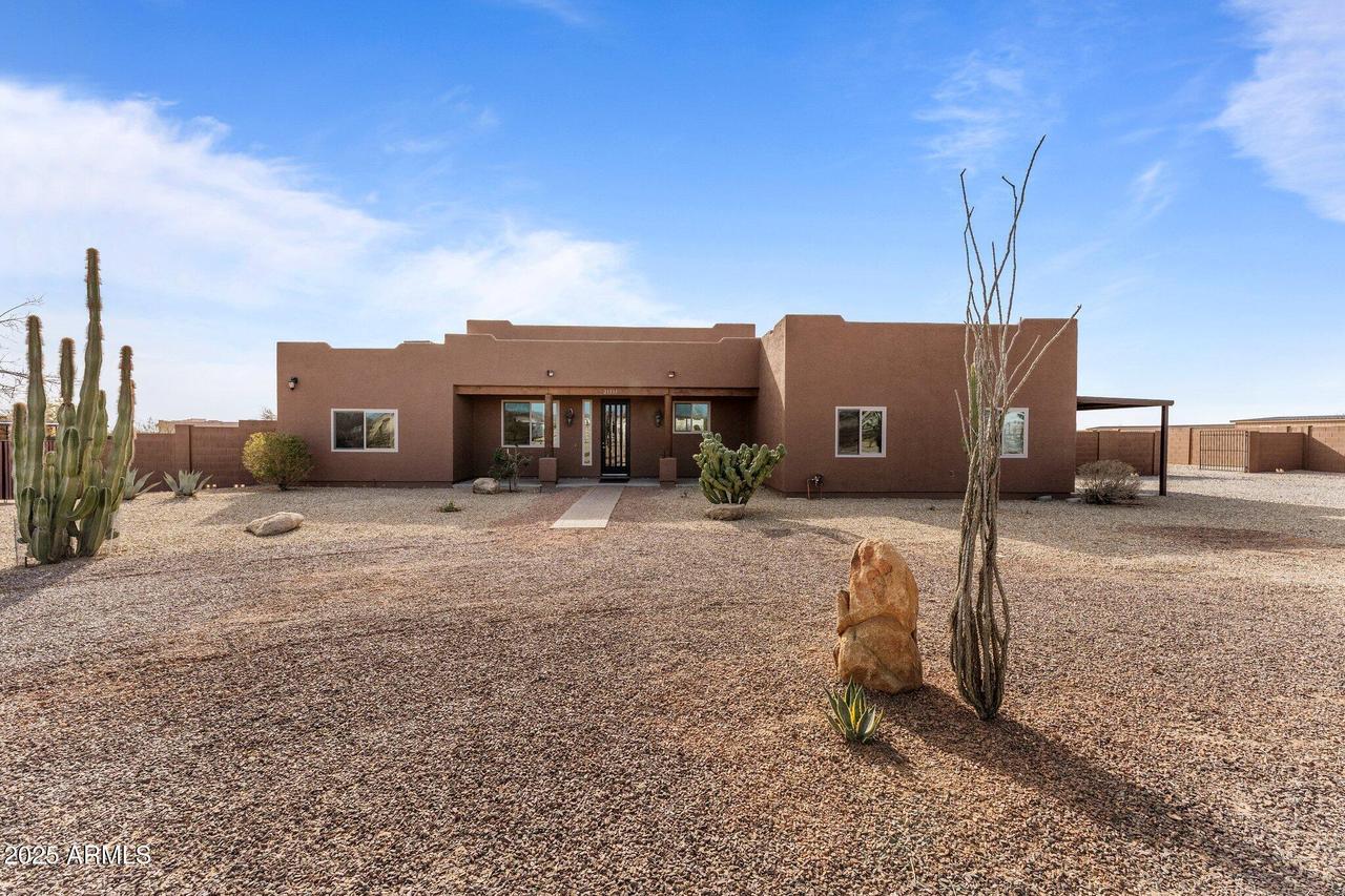 21335 W Cavalry Dr., Wittmann, AZ 85361