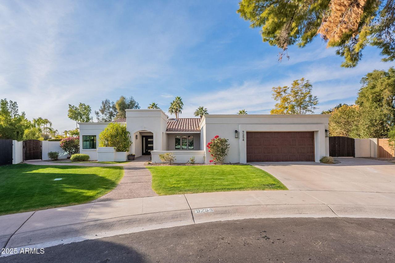 9254 N 82nd St., Scottsdale, AZ 85258