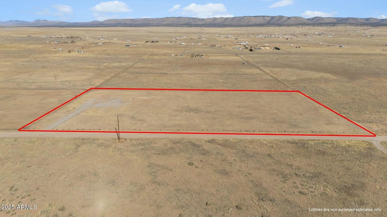 4400 W Robbie Ln. #303-05-103A, Paulden, AZ 86334