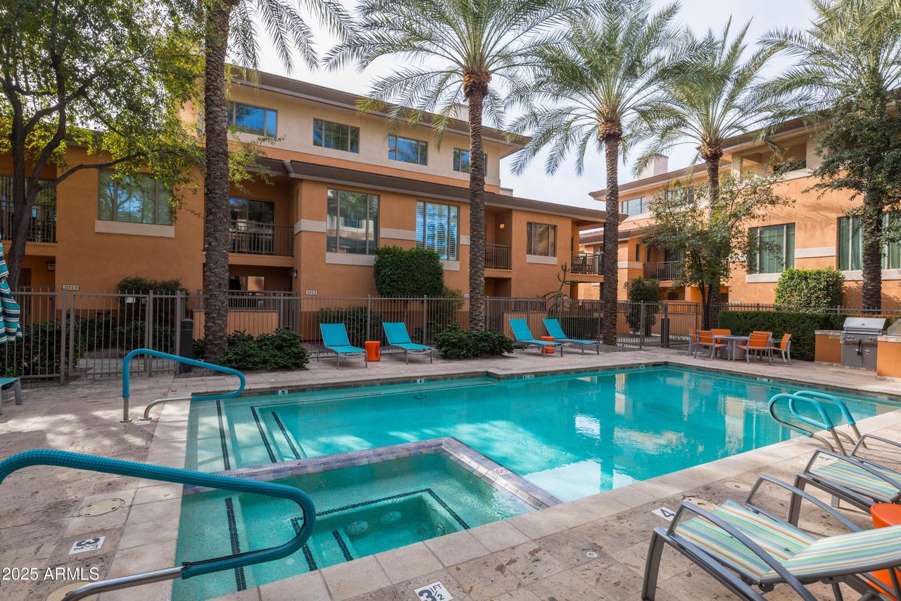 6940 E Cochise Rd. #1011, Paradise Valley, AZ 85253
