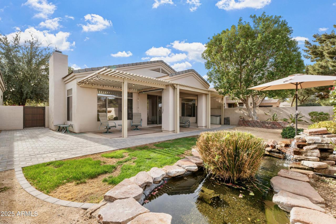 3830 E Carter Dr., Phoenix, AZ 85042