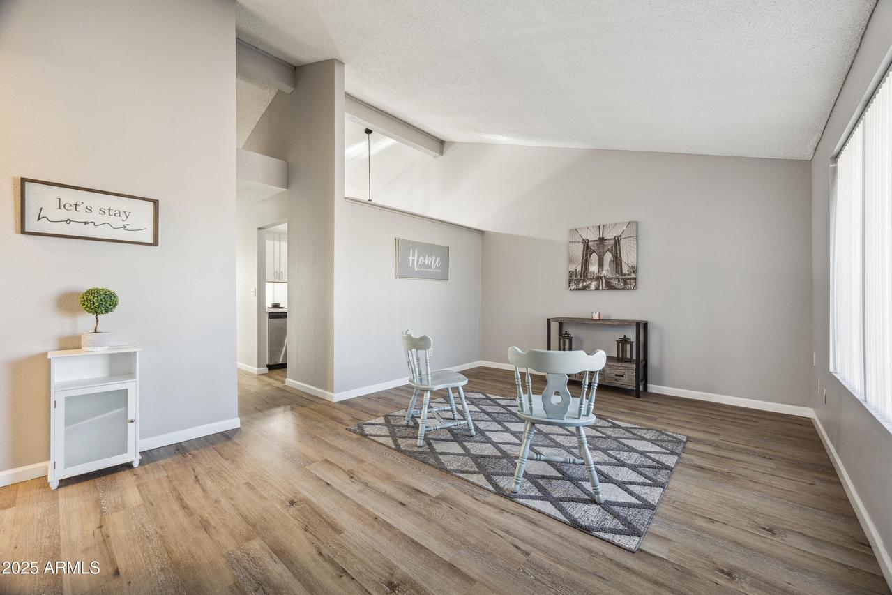 5105 W Wood Dr., Glendale, AZ 85304