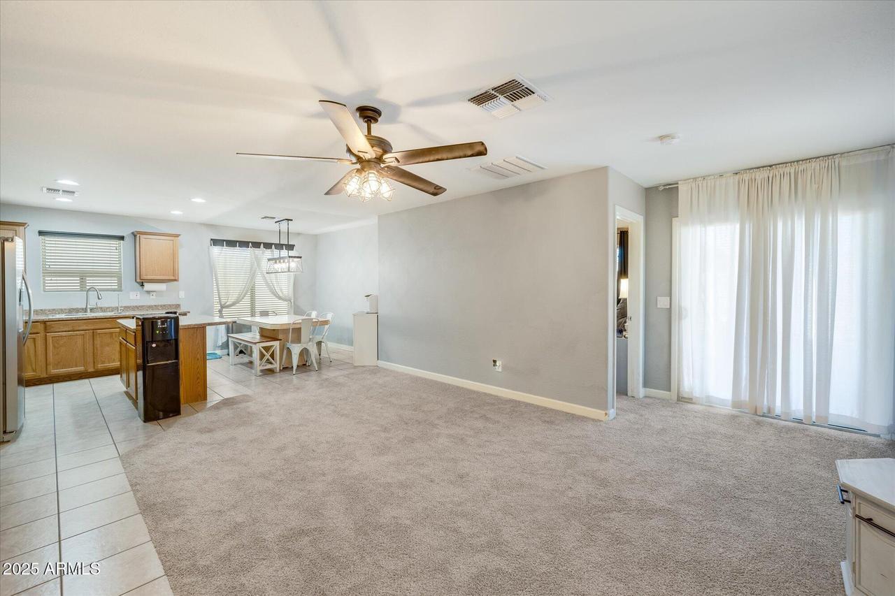 4678 E Jadeite Dr., San Tan Valley, AZ 85143
