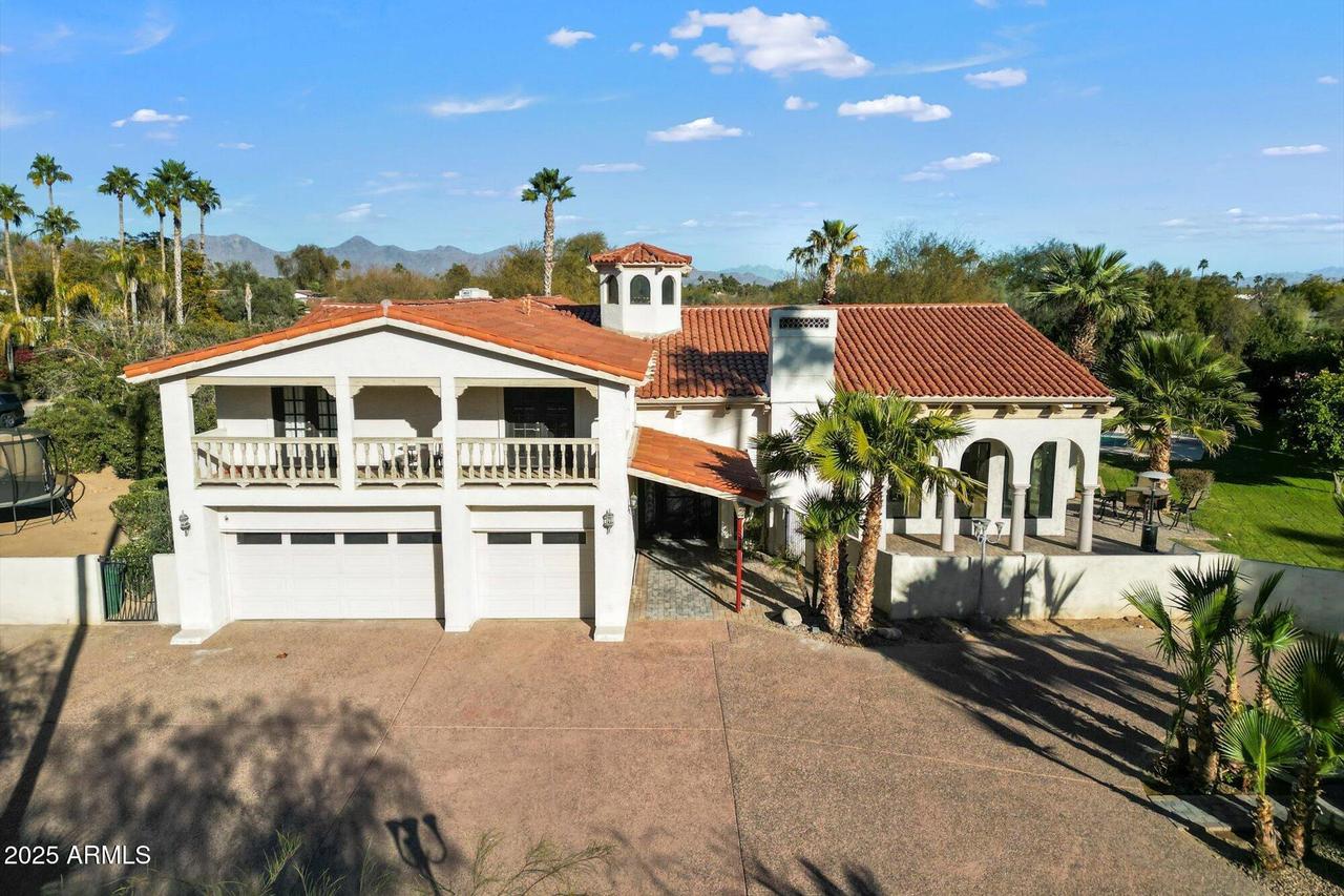 8915 N Invergordon Rd., Paradise Valley, AZ 85253